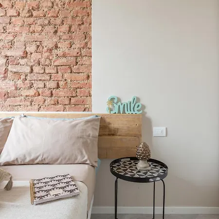Stylish Studio, Skyline View, Modern Amenities 아파트