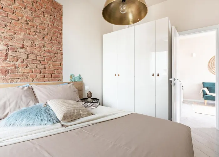 Stylish Studio, Skyline View, Modern Amenities Apartment Milan