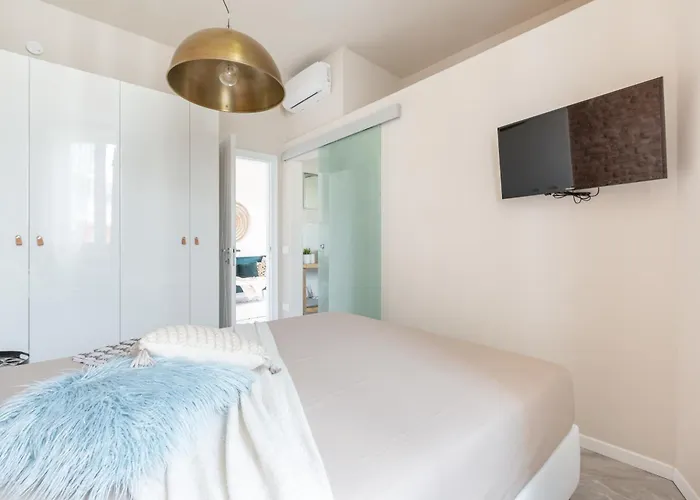 Apartment Stylish Studio, Skyline View, Modern Amenities